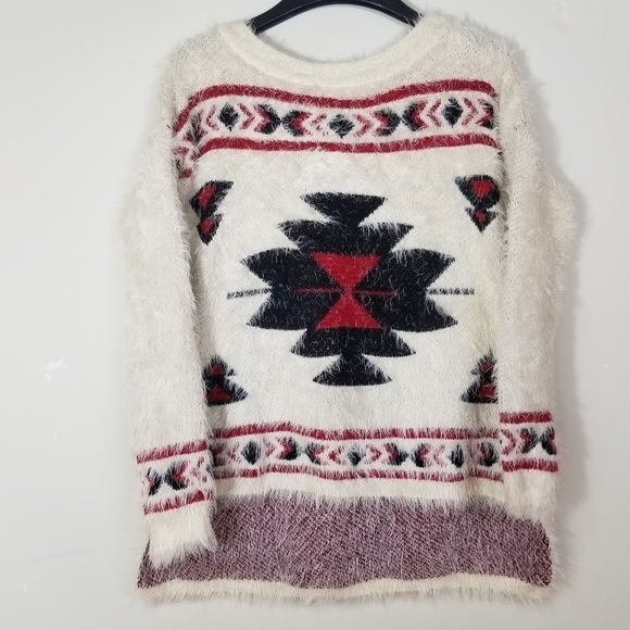 ANTHROPOLOGIE EVERLEIGH Aztec Imitation Mohair Knitted Sweater - Picture 3 of 13